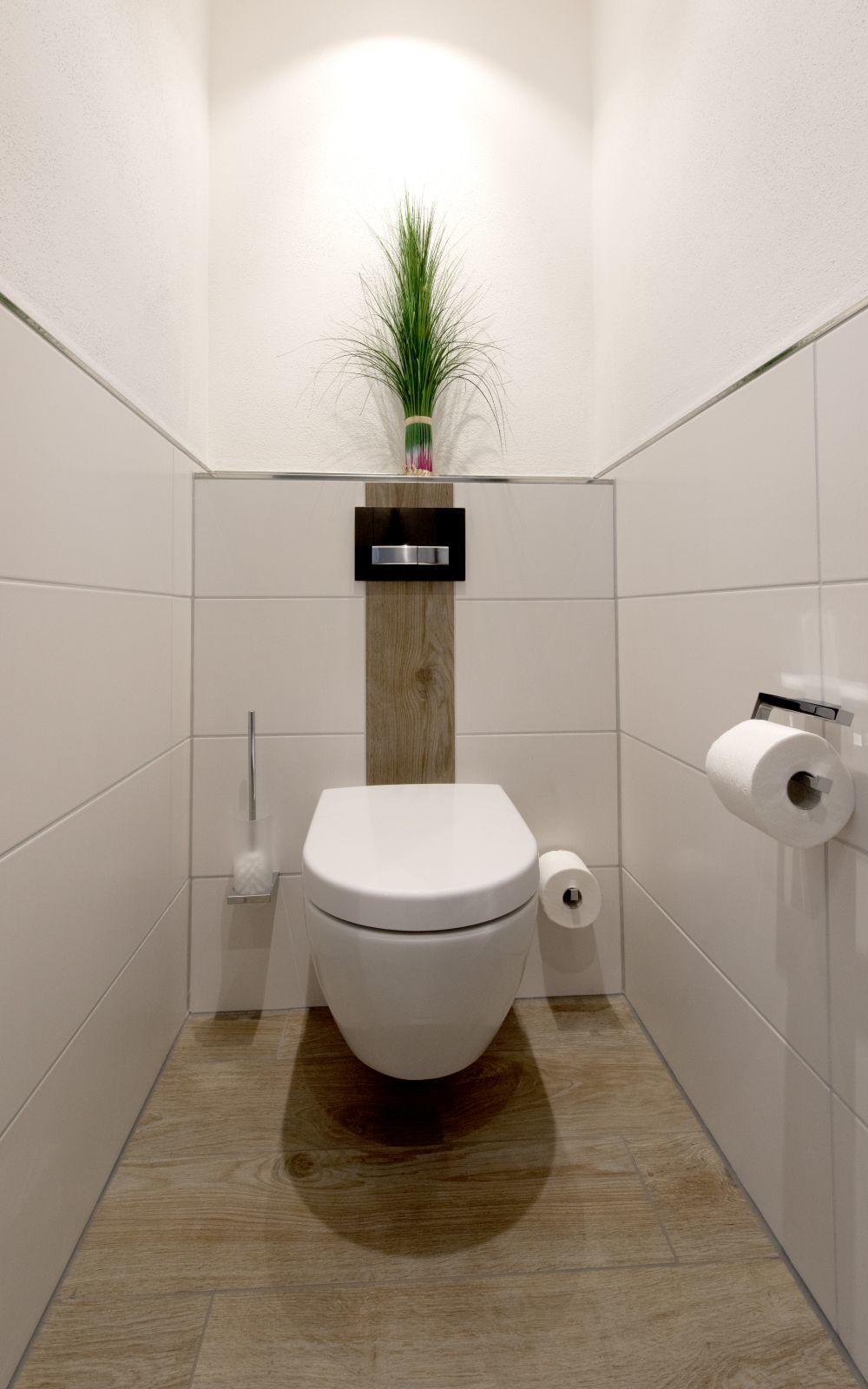 Gröger Ausstellung - Toilette
