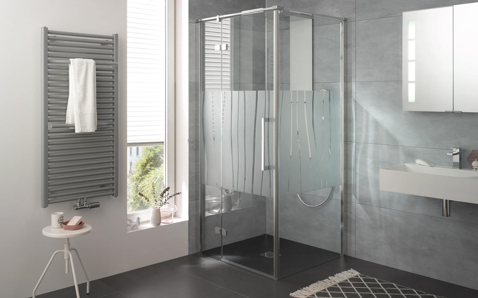 Duschkabine mit Glasmattierung der Serie Atelier Plan